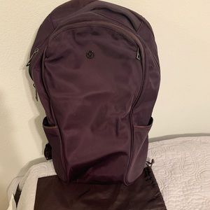Lululemon backpack in plum